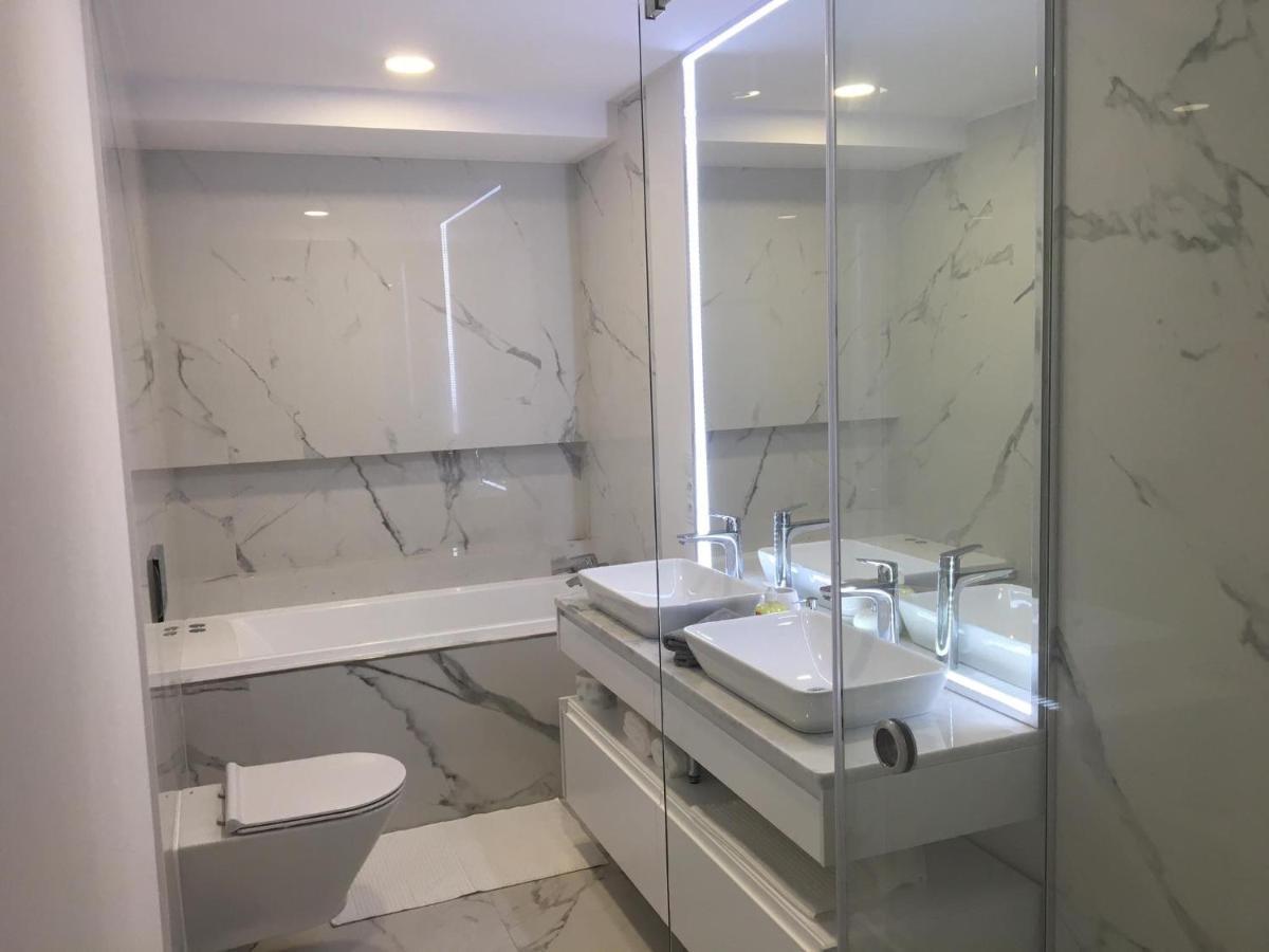 Luksusowy Apartament Pod Lasem, Otwock -Shared Garden, Sauna, Wood Hot Tub! Hot Tub Seasonal! מראה חיצוני תמונה